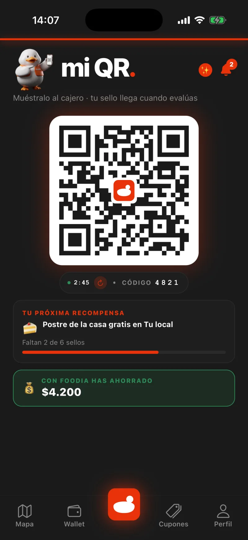 La pantalla Mi QR de la app de Foodia, con datos de ejemplo: el código que el cliente muestra en la caja, con su número de cuatro dígitos, y debajo, que le faltan 2 de 6 sellos para un postre de la casa gratis.